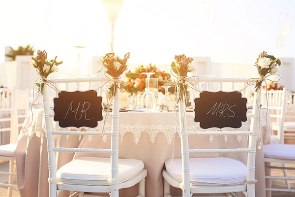 Chiavari Chairs: Elegant Seating for Your Special Event