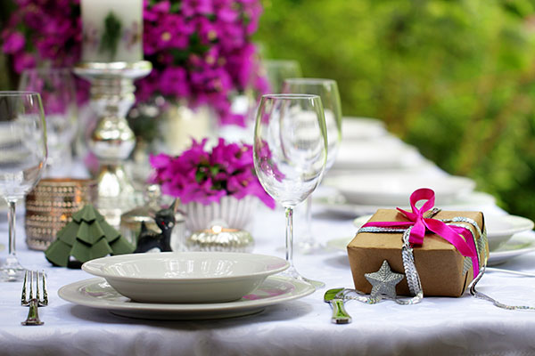 How to Host the Perfect Backyard Christmas Party